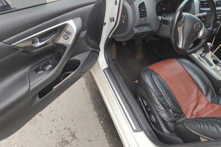 Used Nissan Teana 2013 2.0L XL Comfort Edition Driver Seat