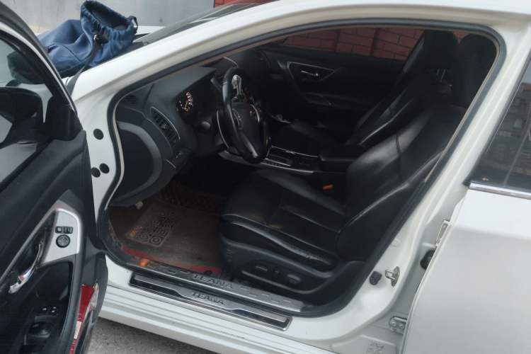 Used Nissan Teana 2013 2.5L XL Leading Edition Driver Seat