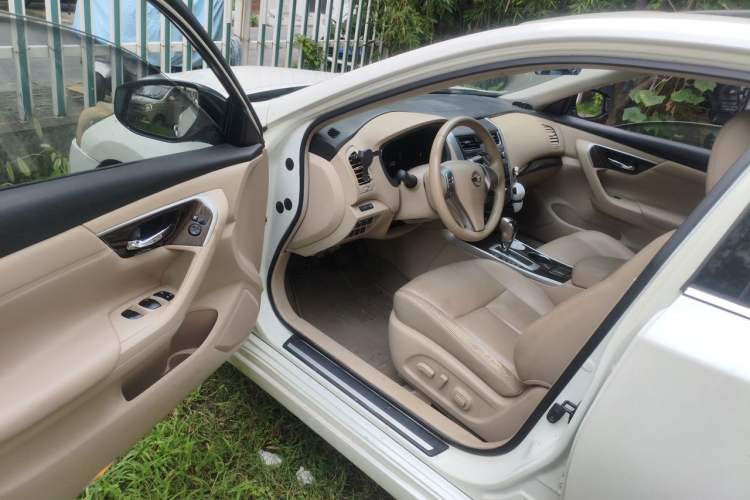 Used Nissan Teana 2013 2.0L XL Comfort Edition Driver Seat