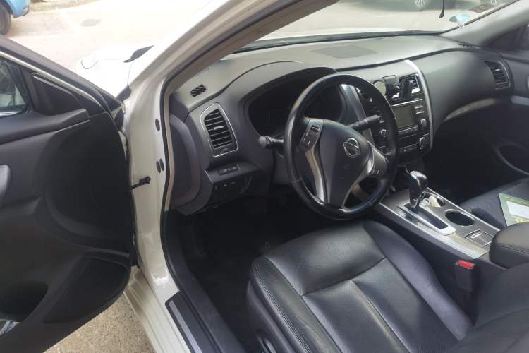 Used Nissan Teana 2013 2.0L XL Comfort Edition Driver Seat