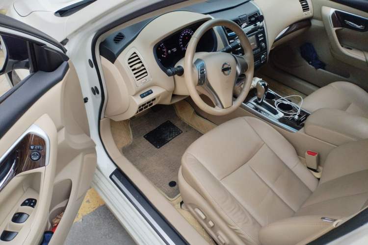 Used Nissan Teana 2013 2.0L XL Comfort Edition Driver Seat