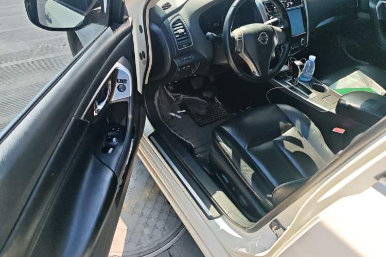 Used Nissan Teana 2013 2.0L XL Comfort Edition Driver Seat