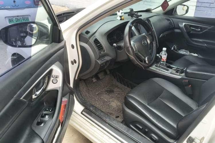 Used Nissan Teana 2013 2.0L XL Comfort Edition Driver Seat