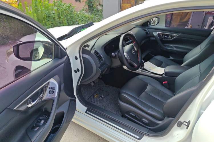 Used Nissan Teana 2013 2.0L XL Comfort Edition Driver Seat