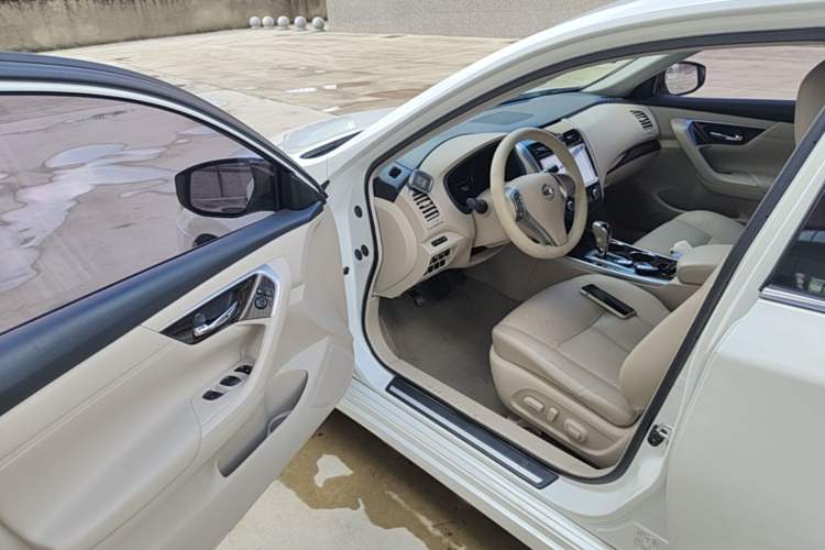 Used Nissan Teana 2013 2.0L XL Comfort Edition Driver Seat