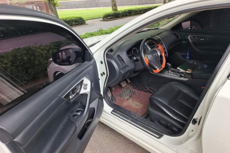 Used Nissan Teana 2013 2.0L XL Comfort Edition Driver Seat