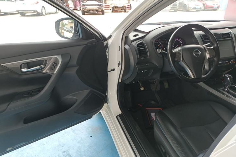 Used Nissan Teana 2013 2.0L XL Comfort Edition Driver Seat