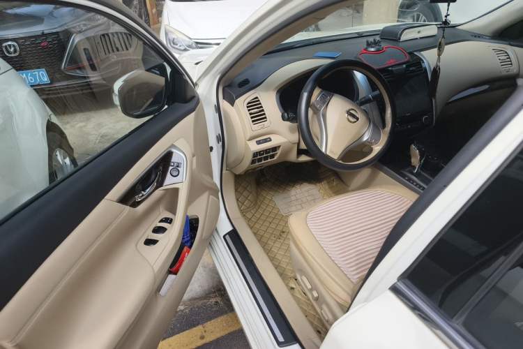 Used Nissan Teana 2013 2.0L XL Comfort Edition Driver Seat