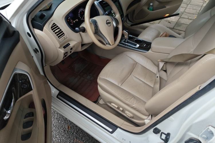 Used Nissan Teana 2013 2.0L XL Comfort Edition Driver Seat