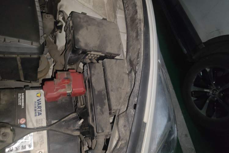 Used Nissan Teana 2013 2.0L XL Comfort Edition Engine Bay Left