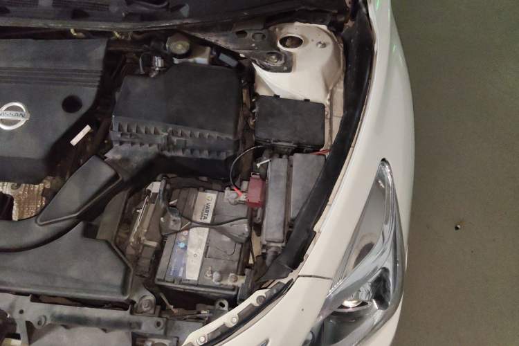 Used Nissan Teana 2013 2.5L XL Leading Edition Engine Bay Left