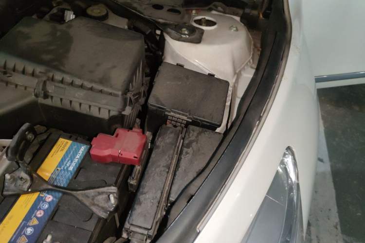Used Nissan Teana 2013 2.5L XL Leading Edition Engine Bay Left