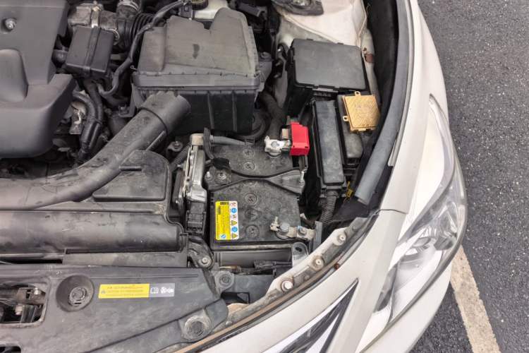Used Nissan Teana 2013 2.0L XL Comfort Edition Engine Bay Left