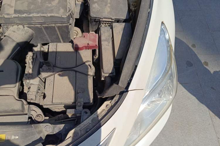 Used Nissan Teana 2013 2.0L XL Comfort Edition Engine Bay Left
