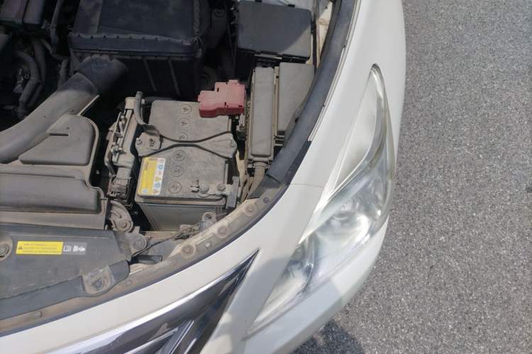 Used Nissan Teana 2013 2.0L XL Comfort Edition Engine Bay Left