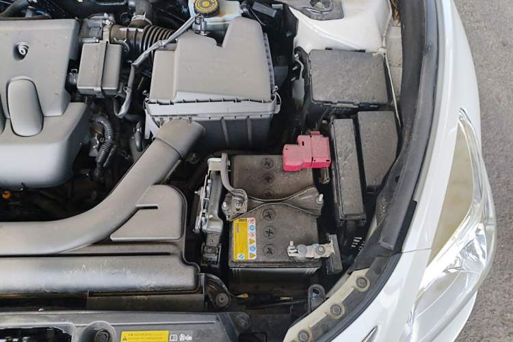 Used Nissan Teana 2013 2.0L XL Comfort Edition Engine Bay Left