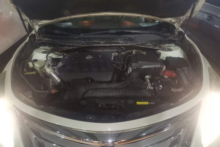 Used Nissan Teana 2013 2.0L XL Comfort Edition Engine Bay