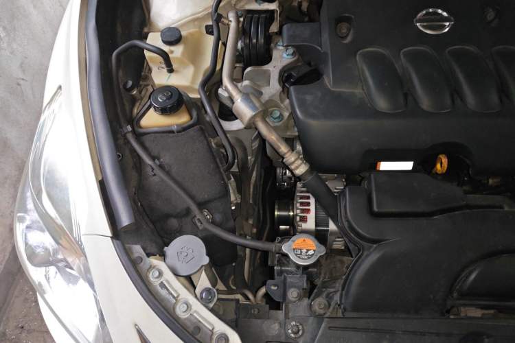 Used Nissan Teana 2013 2.0L XL Comfort Edition Engine Bay Right
