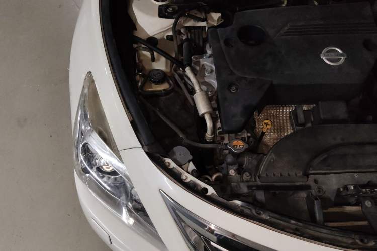 Used Nissan Teana 2013 2.5L XL Leading Edition Engine Bay Right