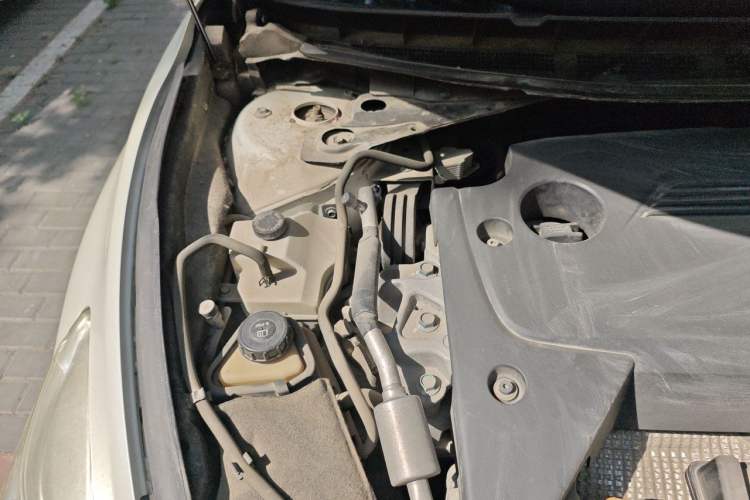 Used Nissan Teana 2013 2.5L XL-NAVI Luxury Edition Engine Bay Right