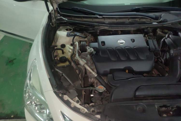 Used Nissan Teana 2013 2.0L XL Comfort Edition Engine Bay Right