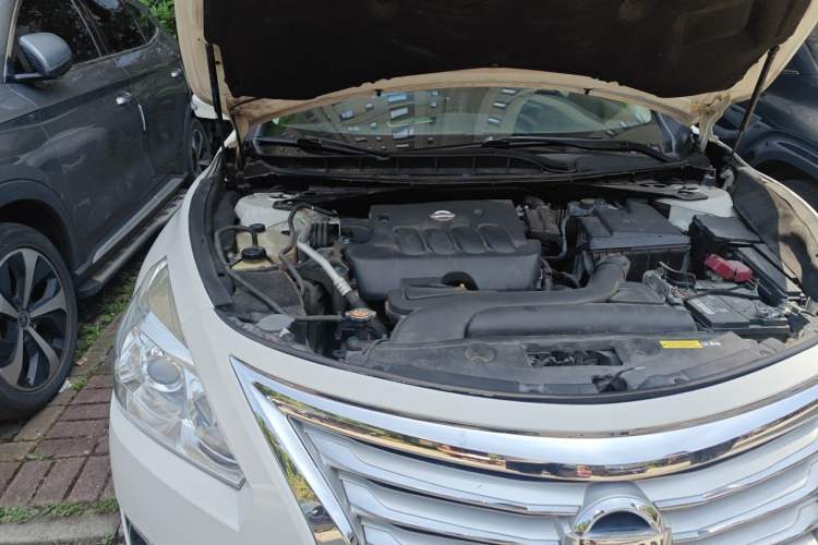 Used Nissan Teana 2013 2.0L XL Comfort Edition Engine Bay Right