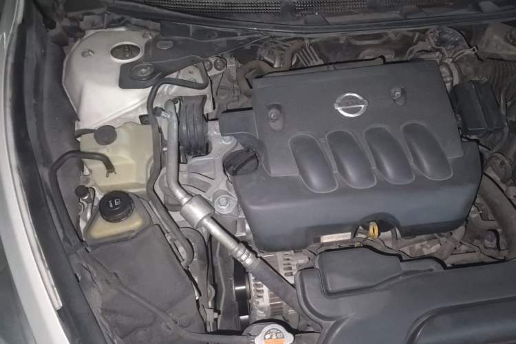 Used Nissan Teana 2013 2.0L XL Comfort Edition Engine Bay Right