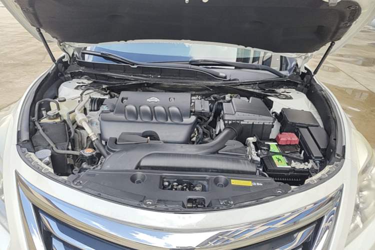 Used Nissan Teana 2013 2.0L XL Comfort Edition Engine Bay
