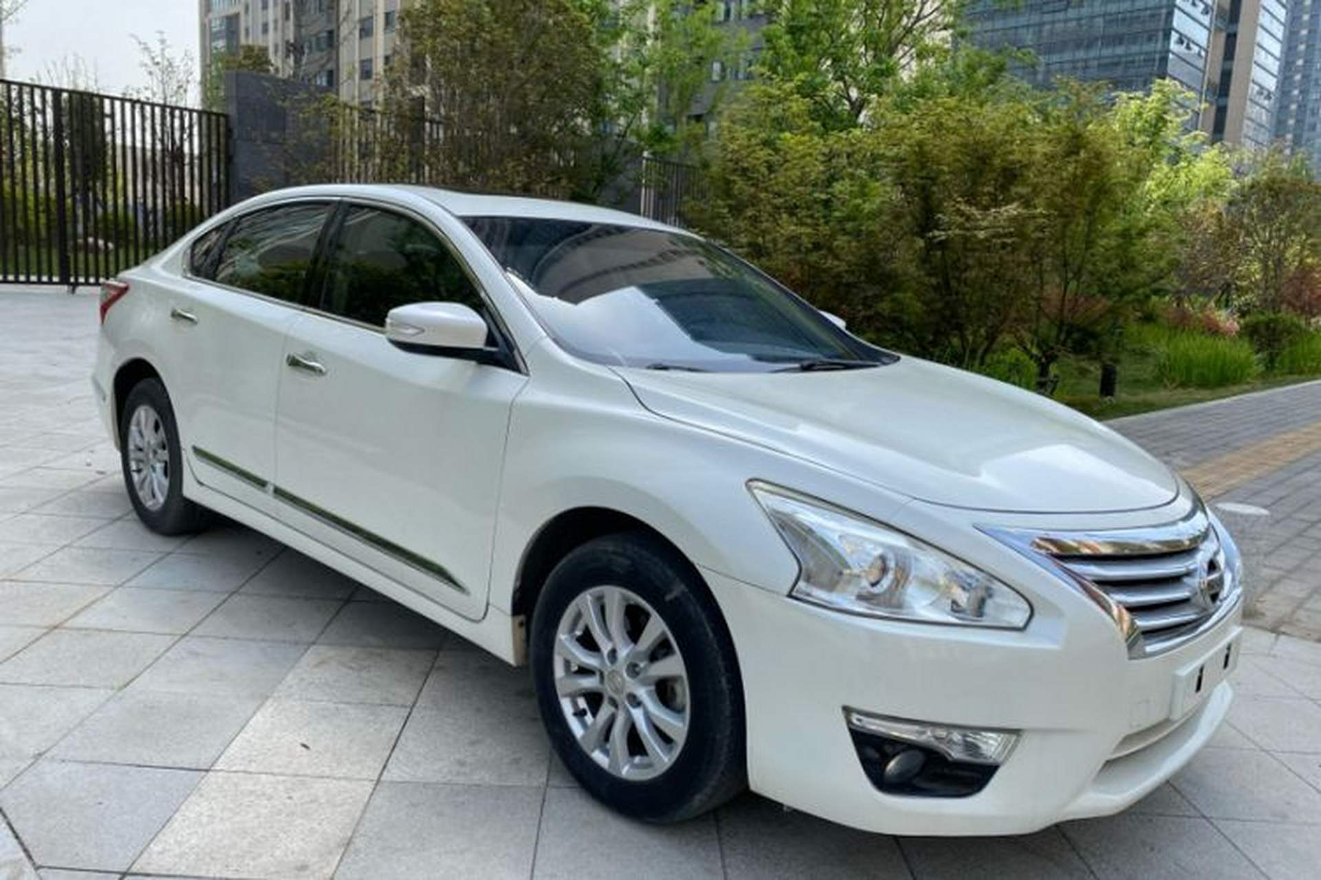 Used Nissan Teana 2013 2.0L XL Comfort Edition Exterior 2