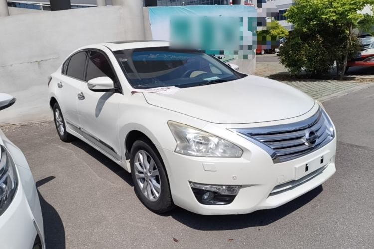 Used Nissan Teana 2013 2.5L XL Leading Edition Front Right 45 Deg