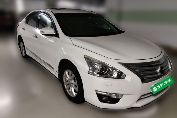 Used Nissan Teana 2013 2.5L XL Leading Edition Front Right 45 Deg