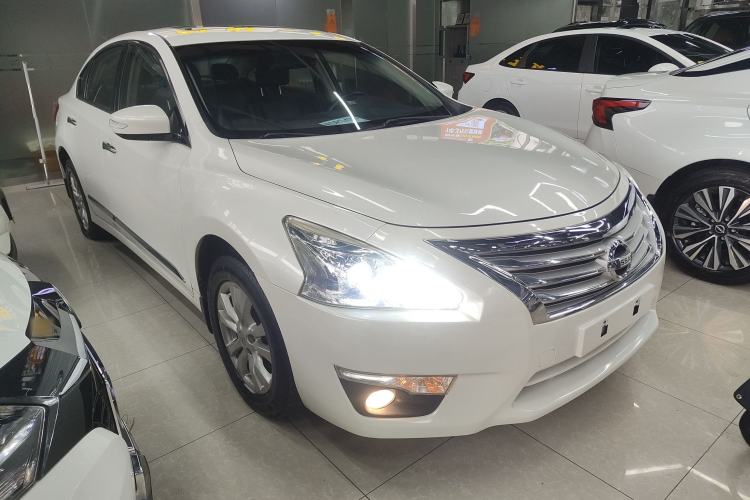 Used Nissan Teana 2013 2.0L XL Comfort Edition Front Right 45 Deg