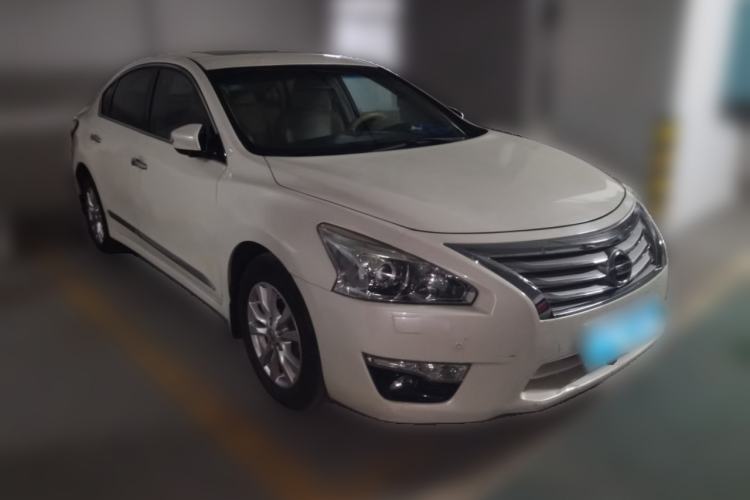 Used Nissan Teana 2013 2.5L XL Leading Edition Front Right 45 Deg
