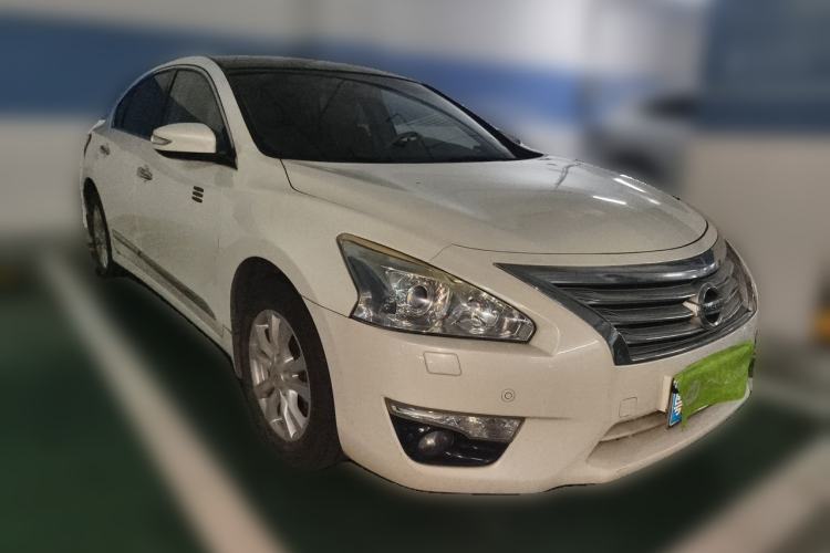 Used Nissan Teana 2013 2.5L XL Leading Edition Front Right 45 Deg