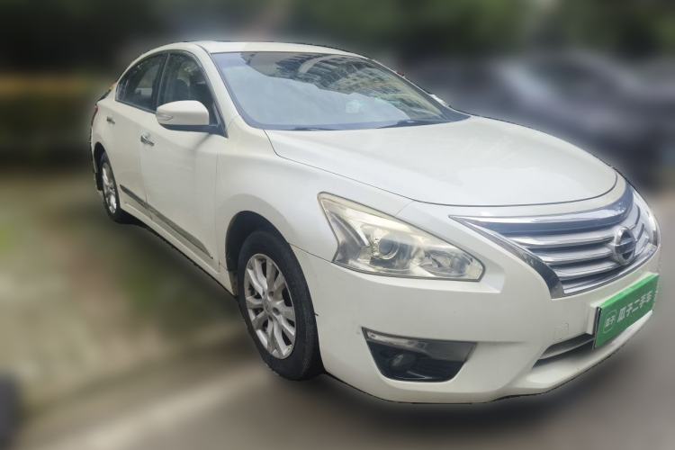 Used Nissan Teana 2013 2.0L XL Comfort Edition Front Right 45 Deg
