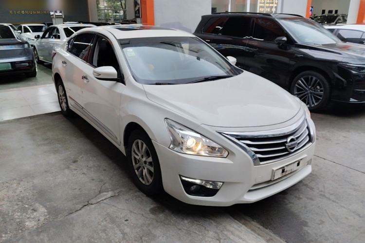 Used Nissan Teana 2013 2.0L XL Comfort Edition Front Right 45 Deg