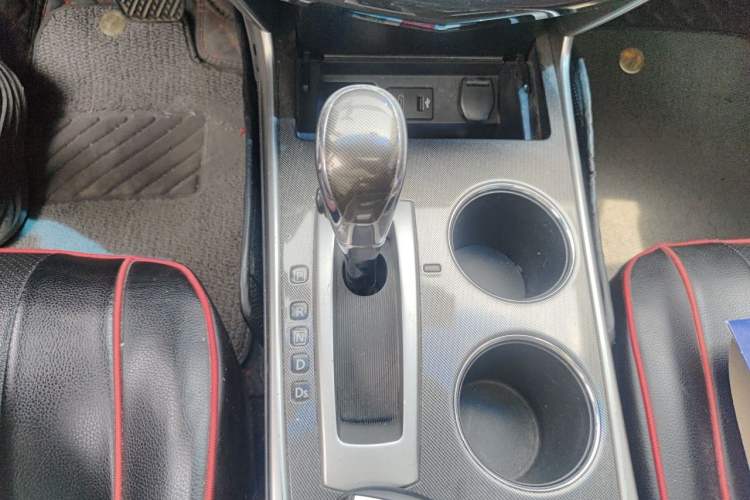 Used Nissan Teana 2013 2.0L XL Comfort Edition Gear Lever