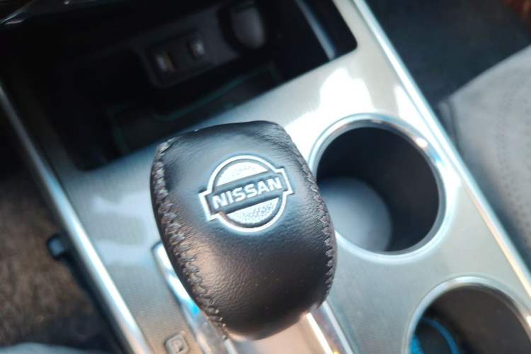 Used Nissan Teana 2013 2.5L XL Leading Edition Gear Lever
