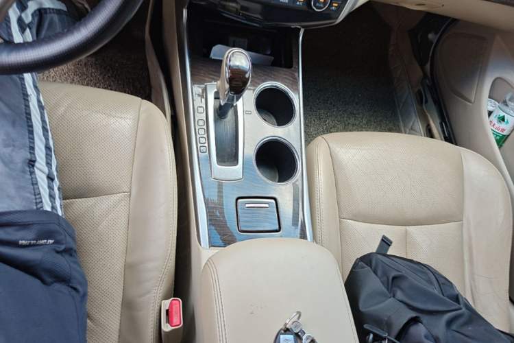 Used Nissan Teana 2013 2.0L XL Comfort Edition Gear Lever