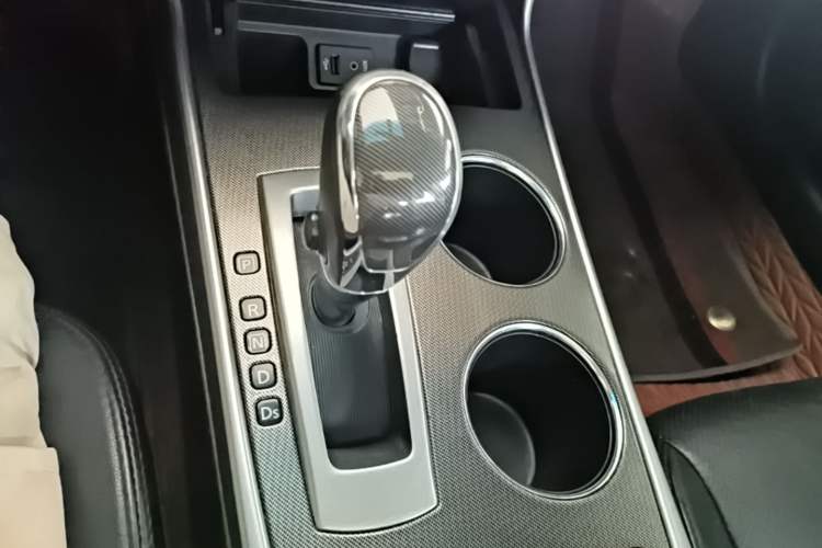 Used Nissan Teana 2013 2.0L XL Comfort Edition Gear Lever