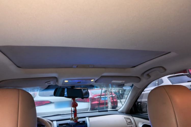 Used Nissan Teana 2013 2.0L XL Comfort Edition Headliner