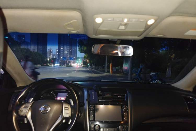 Used Nissan Teana 2013 2.5L XL Leading Edition Headliner