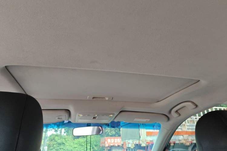 Used Nissan Teana 2013 2.0L XL Comfort Edition Headliner