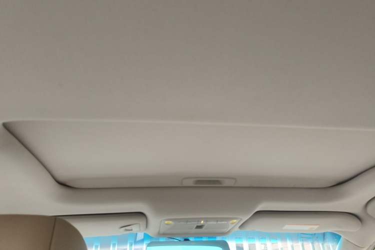 Used Nissan Teana 2013 2.0L XL Comfort Edition Headliner