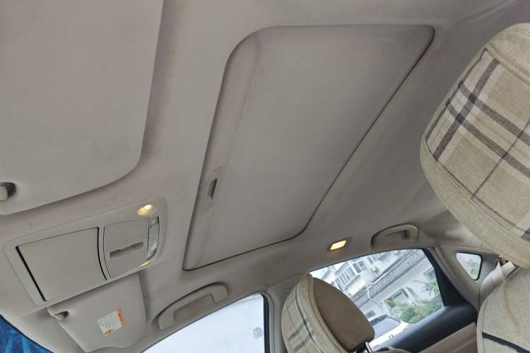 Used Nissan Teana 2013 2.0L XE Fashion Edition Headliner
