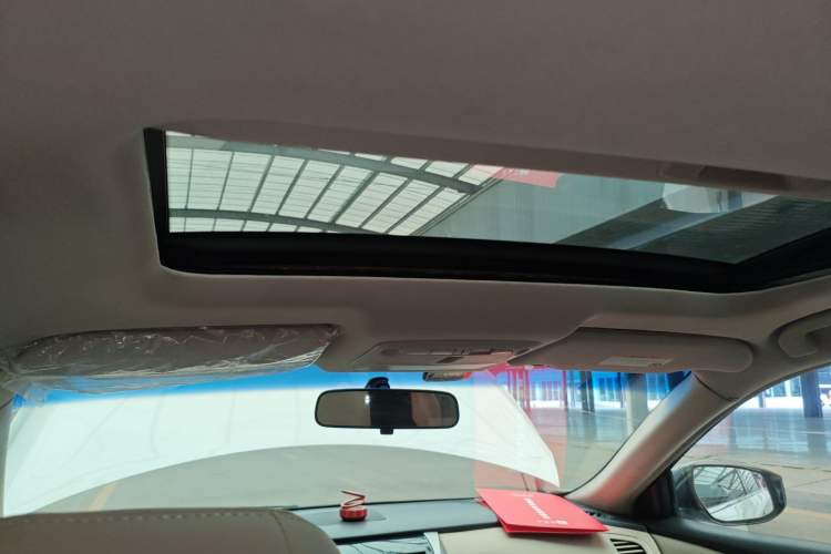 Used Nissan Teana 2013 2.0L XE Fashion Edition Headliner