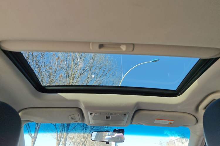 Used Nissan Teana 2013 2.0L XL Comfort Edition Headliner