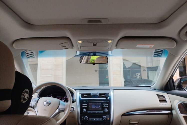 Used Nissan Teana 2013 2.0L XL Comfort Edition Headliner