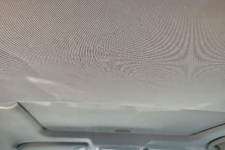 Used Nissan Teana 2013 2.0L XL Comfort Edition Headliner