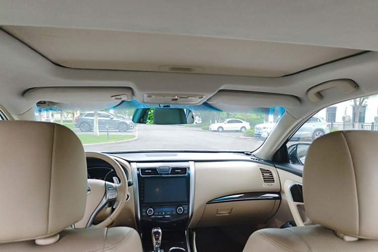 Used Nissan Teana 2013 2.5L XL Leading Edition Headliner
